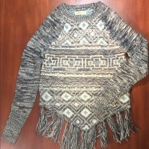 Crewneck sweater, geometric design